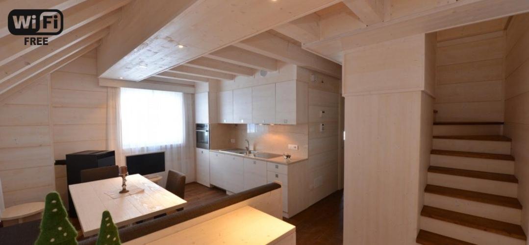 Zoncolan Laugiane Apartment Sutrio Exterior photo